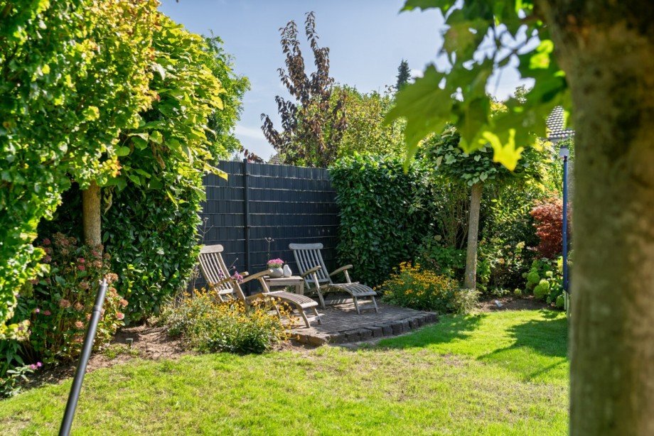 Gartenansicht Doppelhaush�lfte Goch