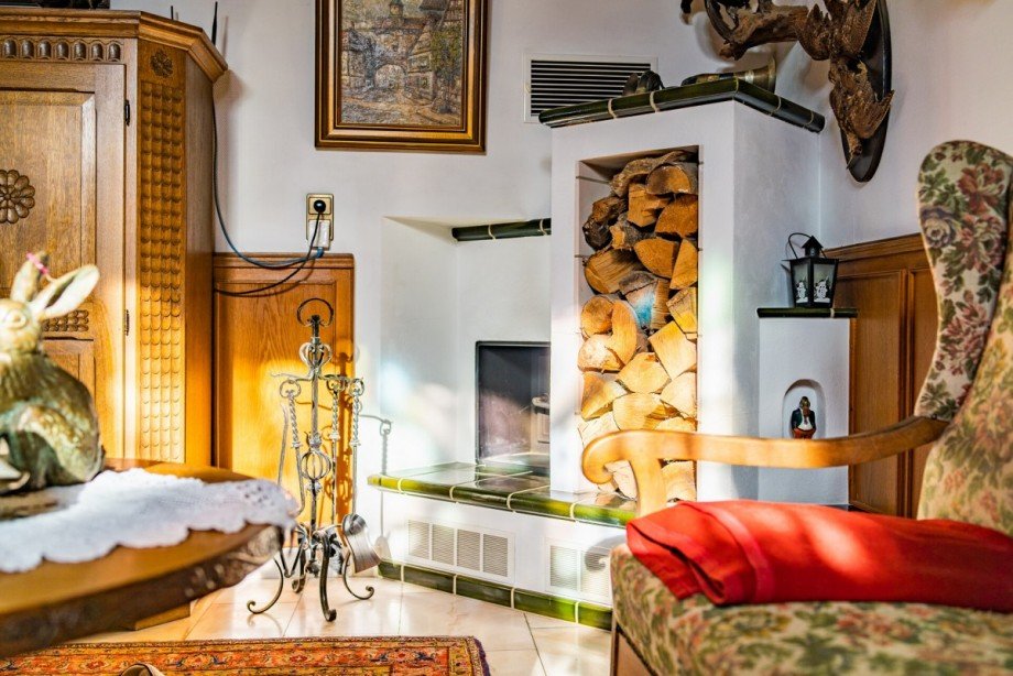 Einer von zwei Kachel�fen Villa Kamp-Lintfort