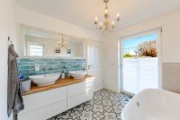 Bild (23f15affd9efb08b96a19b16b5cb70dc): Stilvoll wohnen & arbeiten: Hochwertiges Zuhause mit Pool, PV-Anlage, B�ro & 5 Schlafzimmern
