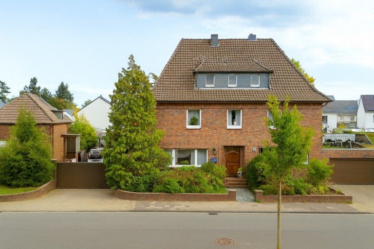  Kamp-Lintfort Villa Repr�sentative Stadtvilla mit au�ergew�hnlichem Raumangebot in begehrter Lage von Kamp-Lintfort