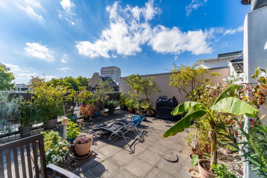 gro�z�gige Dachterrasse Haus K�ln