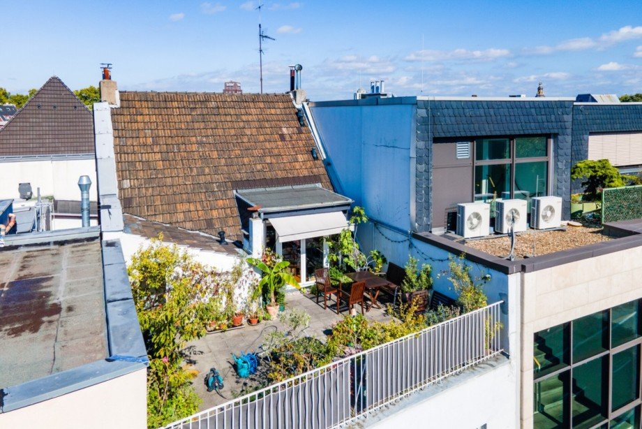 Luftaufnahme der Dachterrasse Haus K�ln