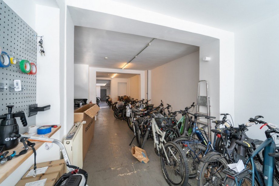 Ladenlokal EG Haus K�ln