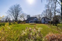 Bild (cf03235b666cd9d7c843a704568a5107): Mehr als ein Zuhause - Leben in Alleinlage mit Pferden, Koppel, Tinyhaus und flexiblen Einheiten