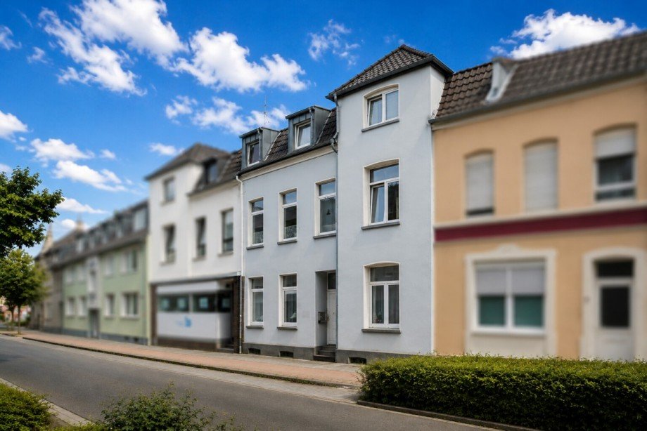 Stra�en Ansicht Mehrfamilienhaus Goch