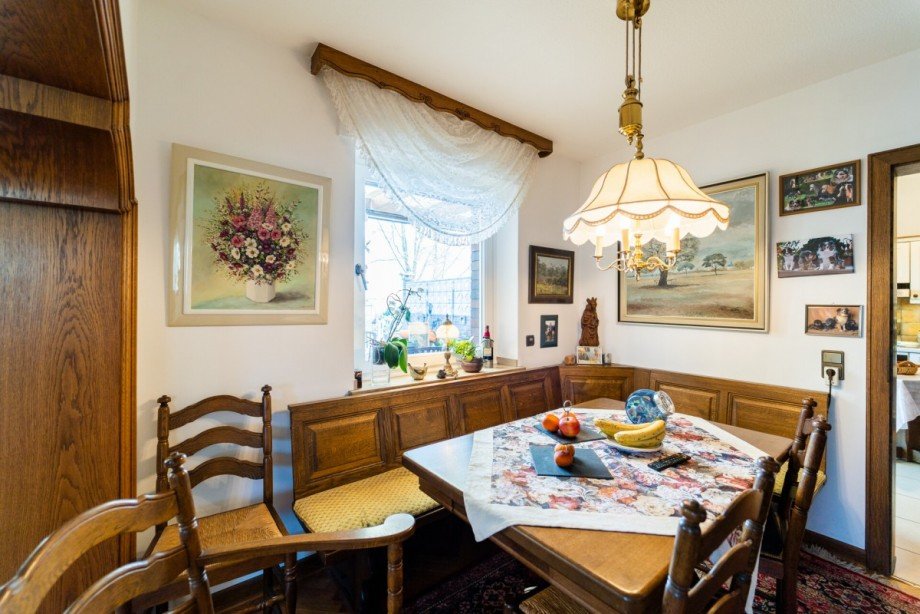 Essbereich im Wohnzimmer Villa Kamp-Lintfort